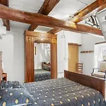 La Bastide De Queyran *